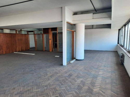 Imagen 9 de 12 de Oficina Alquiler Pleno Centro - 300 M2