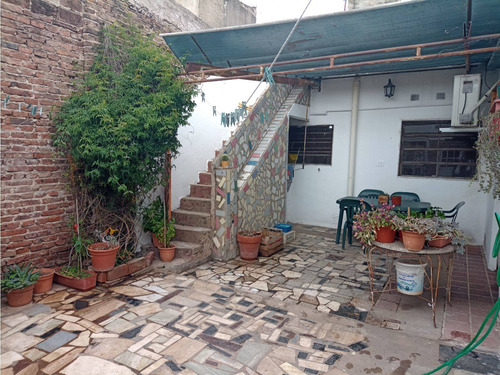 Imagen 13 de 20 de Venta Casa 3 Dormitorios B° Azcuenaga