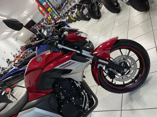 Imagem 3 de 8 de Yamaha Fazer 250