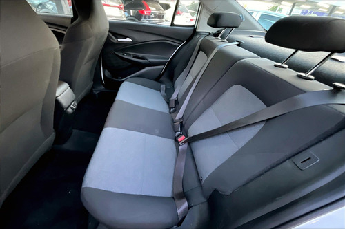 Chevrolet Onix 2022
