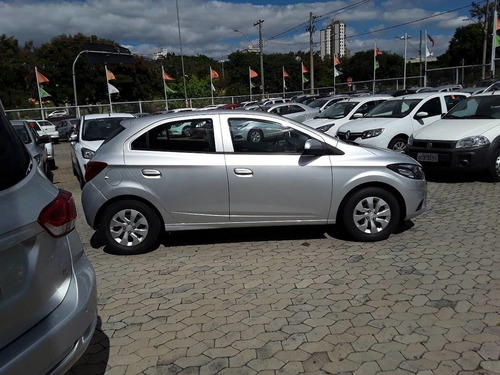 Imagem 10 de 10 de Chevrolet Onix 1.0 Mpfi Lt 8v Flex 4p Manual