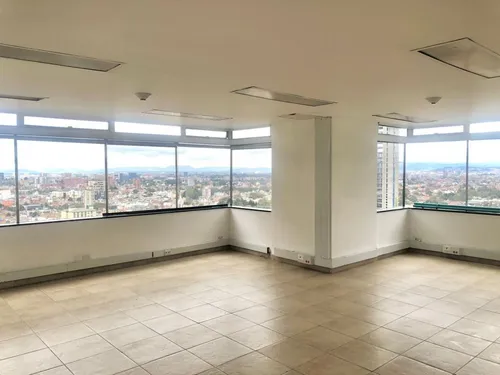 Oficina En Arriendo En Centro Internacional. Cod A1050032
