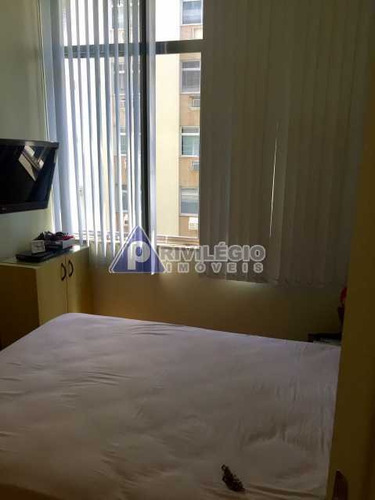 Apartamento À Venda, 3 Quartos, 1 Vaga, Copacabana - Rio De Janeiro/rj - 7097