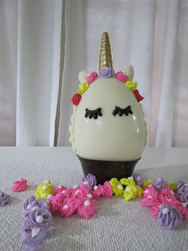 Huevo De Pascua Unicornio 400grs 18cms