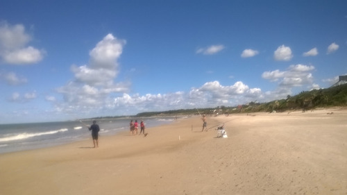 Alquilo Hermosa Cabaña Madera, San Luis, 300 M. De La Playa