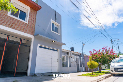 Imagen 2 de 30 de Casa Venta 4 Dormitorios Quincho Garage Neuquen