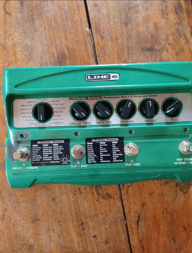 Line 6 Dl4 Pedal De Delays Verde (Usado)