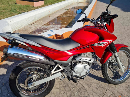 Imagen 7 de 10 de Honda Falcon 400