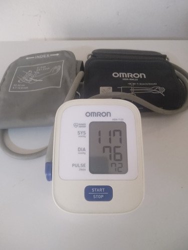 Monitor De Presión Arterial De Brazo Hem-7120-ver Detalle Blanco (Usado)