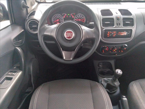 Imagem 8 de 14 de Grand Siena 1.4 Mpi Attractive 8v Flex 4p Manual