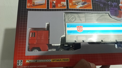 Transformers Optimus Prime G1 1984