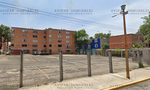 Departamento En Venta En La Mejor Zona En Villas Deecatepec