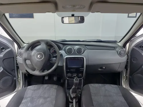 Renault Logan 1.6 Expression