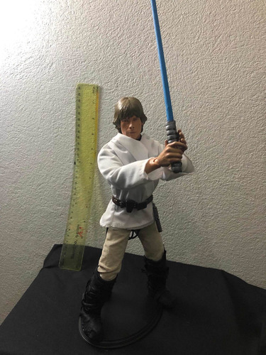 Figura 1/6 Luke Skywalker Custom No Hot Toys Star Wars (Usado)