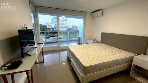 Venta De Apartamento Esquinero, Torre One I, Roosevelt, Punta Del Este.