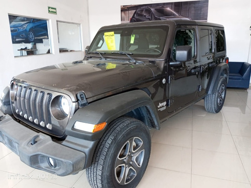 Jeep Wrangler 3.7 Unlimited Sport 3.6 4x4 At