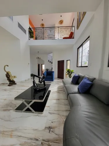 Casa Paraíso 2 A Estrenar