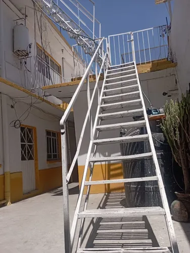 Bonita Casa Amplia En La Colonia Vasco De Quiroga, Alcaldia Gustavo A Madero, Ciudad De Mexico