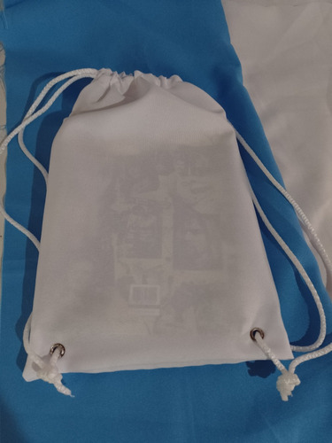 Mochilas Para Sublimar De Tela Tropical 25 X 35 Cm Paq. 90u Blanco