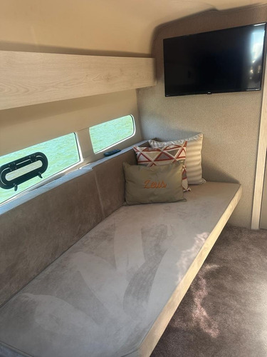 Lancha Solara Yachts 380 Ht