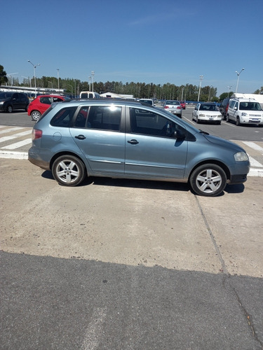 Volkswagen Suran 1.6 I Trendline 90b 2009
