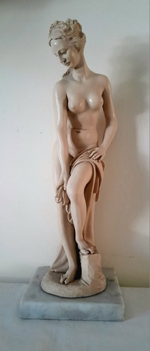 Arnaldo Giannelli Italia Escultura Alabastro Dama 