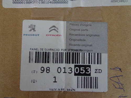 Imagem 3 de 3 de Painel Porta Traseiro Esquerda Peugeot 208 Original