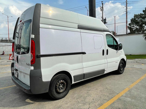 Imagen 7 de 13 de Renault Trafic 1.9 Tdi Mt 2013