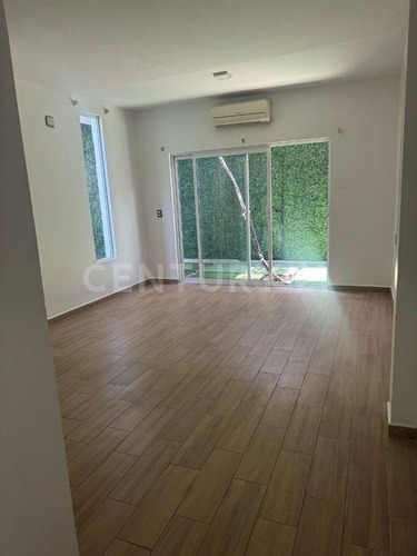Casa En Renta En La Colonia Reforma