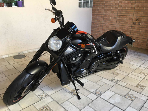 Imagem 6 de 9 de Harley Davidson V Rod