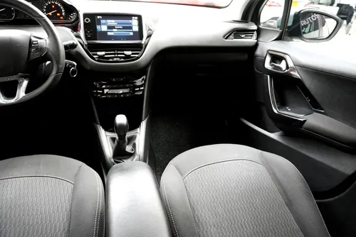 Peugeot 208 Allure At 1.6 Dqu162