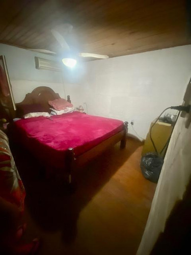 Imagen 3 de 6 de Casa - Los Hornos