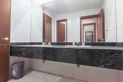Oficina En Arriendo En Guaymaral. Cod A1103002