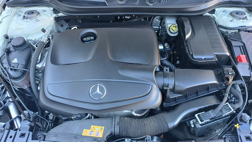 Mercedes-Benz Clase GLA 1.6 Gla200 Urban 156cv