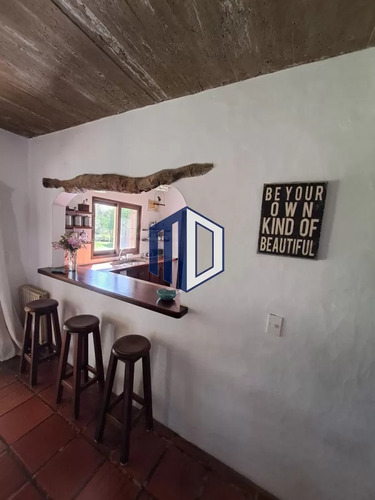Casa A La Venta De 3 Dormitorios En Punta Del Este Con Un Magnífico Terreno De 3000 Mts2