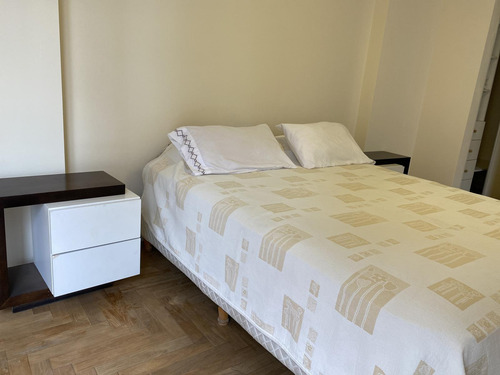 Departamento Amoblado En Venta De 1 Dormitorio Con Sum, Asador Y Pileta A Metros De La Unc.