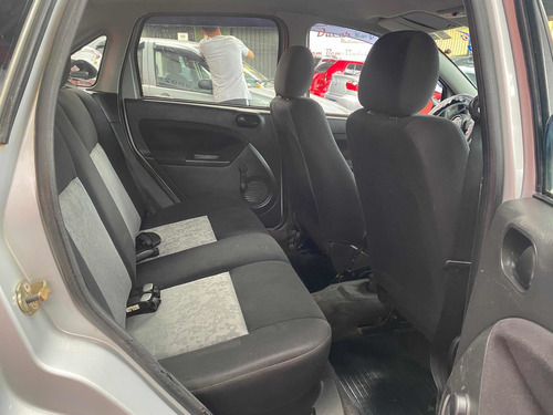 Imagem 7 de 9 de Ford Fiesta Sedan 2009 1.0 Flex 4p 71 Hp