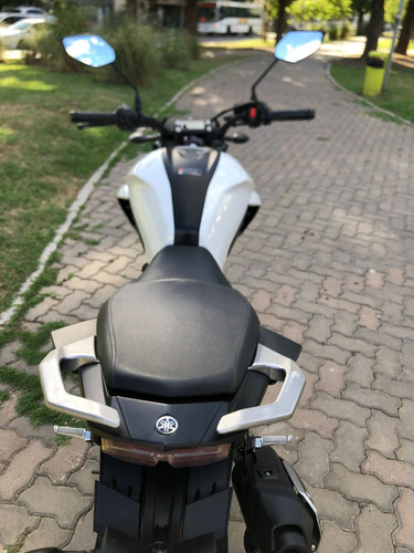 Imagen 11 de 13 de Yamaha Fz 25
