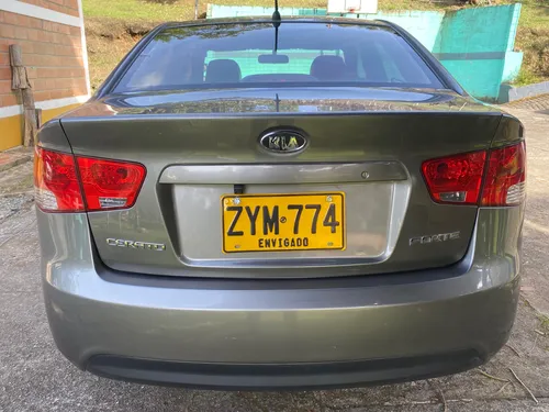 Kia Cerato Forte 2014 Triptonico 1.6cc 118.000kms
