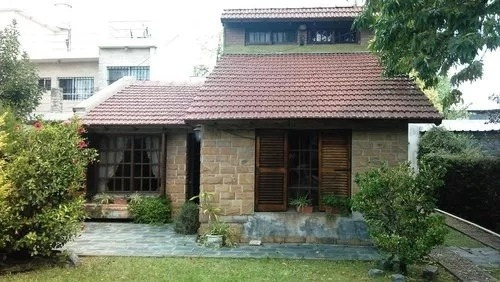 Imagen 1 de 10 de Chalet De 4 Ambientes En Venta - Ituzaingo Norte