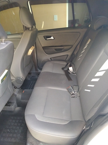 Volkswagen Fox 1.6 Run Total Flex 5p 2017