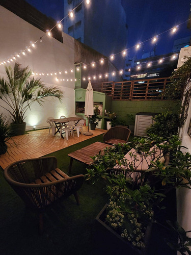 Venta Apartamento Tres Dormitorios Con Patio Y Garage En Pocitos