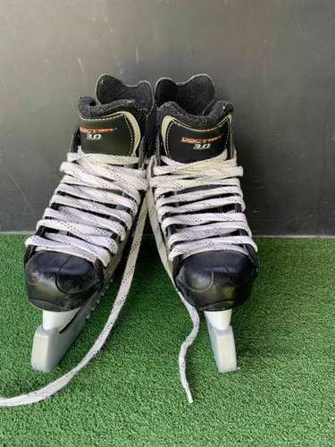 Patines De Hockey Vector Ccm 24 Cm / De Uso