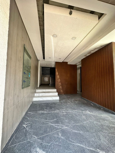 Oficinas Nuevas En Renta Frente A Plaza De Toros
