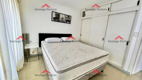 Oportunidad Reciclada - 1 Dormitorio En Edificio Kennedy