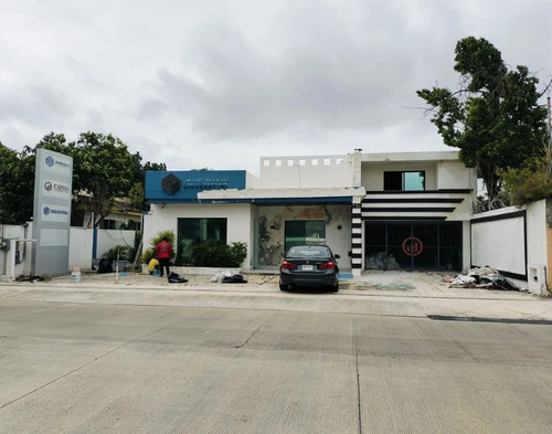 Edificio De Oficinas En Renta Frente Al Centro De Convenciones