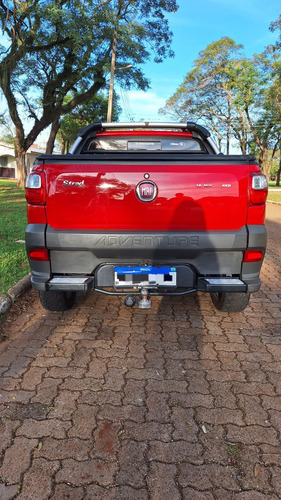Fiat Strada 1.8 16v Adventure Cab. Dupla Flex 3p