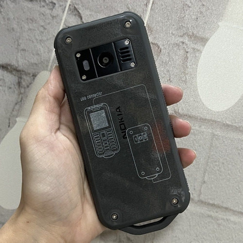 Resistente Teléfono Para Personas Mayores Función Exterior
