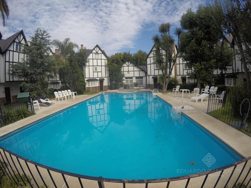 Imagen 2 de 13 de Chalet En Barrio Cerrado - Apto Credito