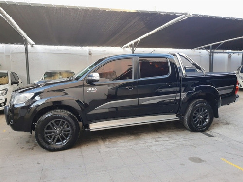 Imagen 4 de 16 de Toyota Hilux 2015 3.0 Cd Srv Limited 171cv 4x4 5at